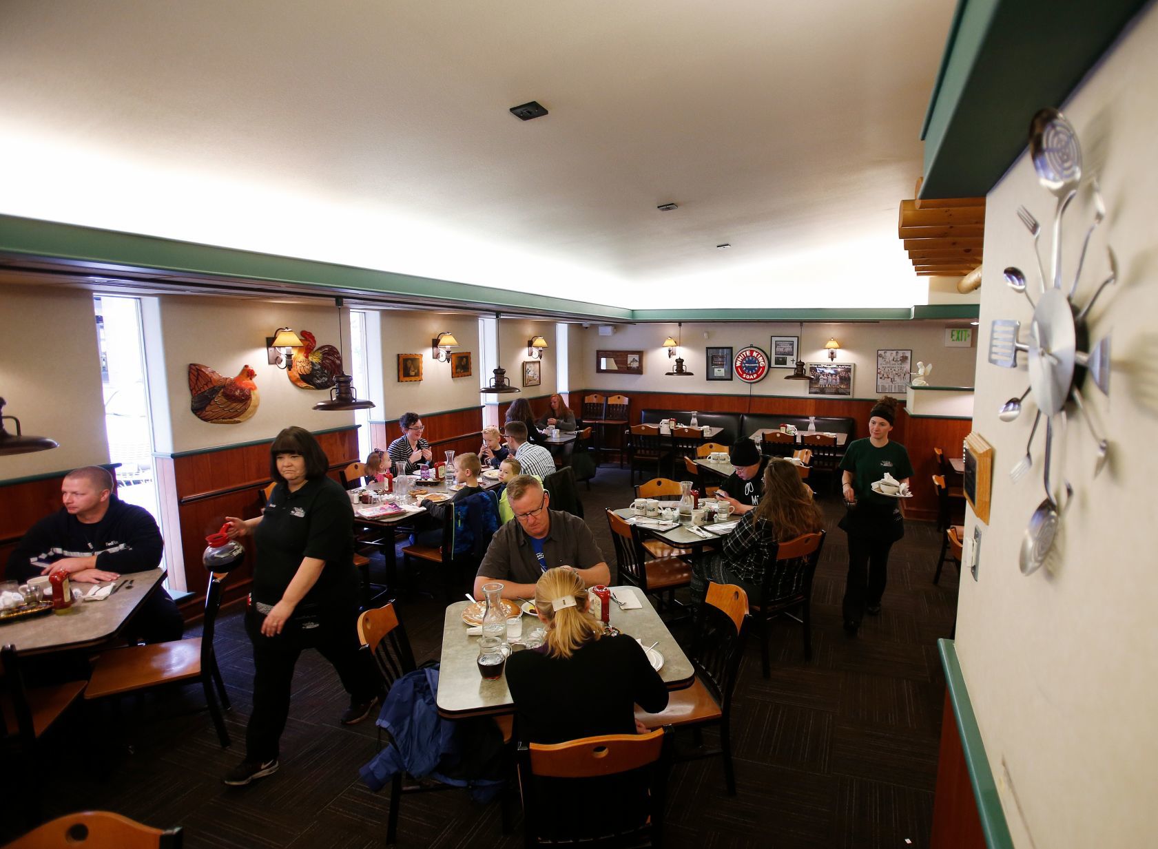 Stella's Kitchen and Bakery